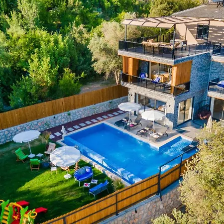 Vila Duesler Adasi Kaş
